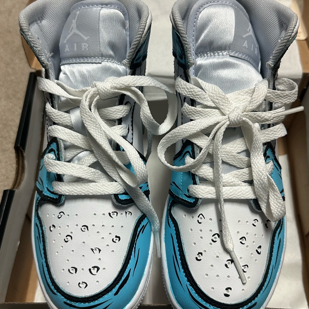 Custom Cartoon painted Kids Blue and White air Jordan Sneakers size 4.5 Y - Picture 10 of 15